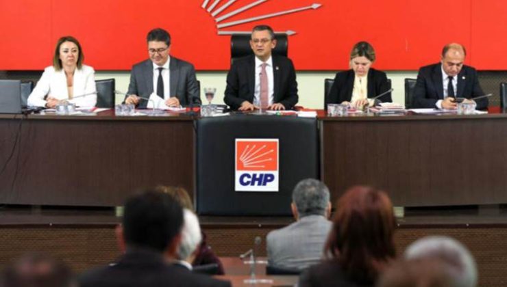 CHP’de aday mesaisi: 4 büyükşehir adayı açıklanabilir, İzmir’de kadın aday olasılığı güçleniyor