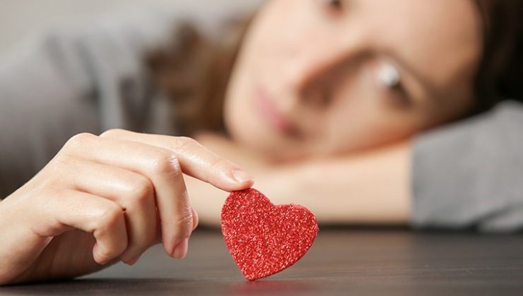 Kardiyoloji uzmanı 14 Şubat Sevgililer Günü için anlattı: ‘Ayrılık, aldatılma ve kayıplar kırık kalp sendromunu tetikliyor’