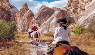 Horse Back Riding Tour