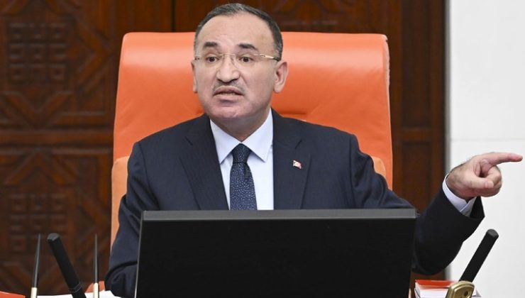 TBMM Genel Kurulu’nda DEM Parti ve AKP arasında ‘el hareketi’ tartışması: Tansiyon yine yükseldi!