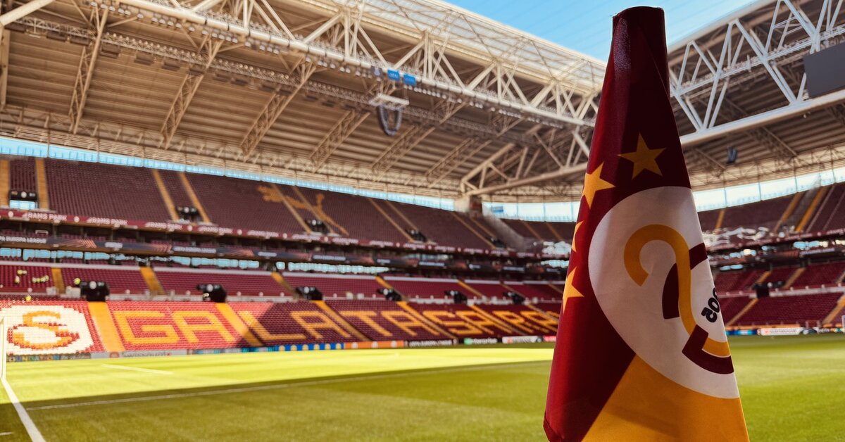 Galatasaray’da zemin gelişmesi!